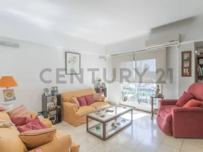 Corrientes 74200, Piso 0
