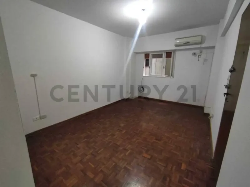 Av. Directorio 1600, Piso 3