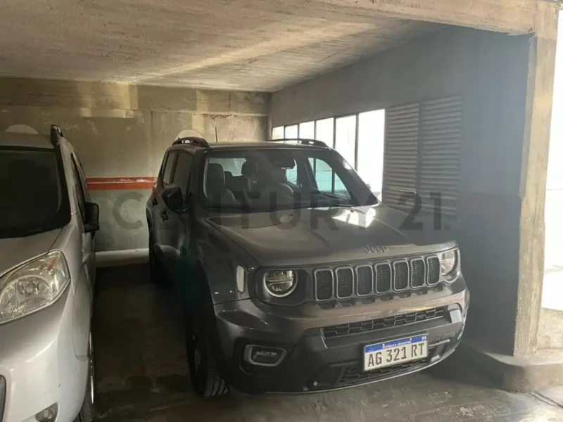 AMENABAR 2000, Piso 0