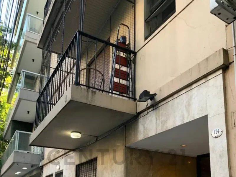Muñiz 100, Piso 1