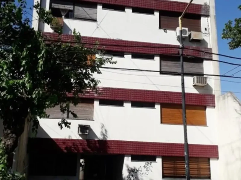 San Luis 4300, Piso 2