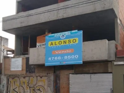 Parana 2300, Piso 1